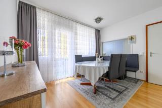4 room Apartment in Laatzen near Hannover Messe - 8