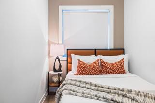 Stylish 3BR Retreat in Toronto Bloordale - 3