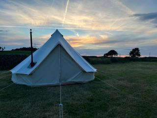 Peak Forest Stargazing Glamping - Peak Forest - 5