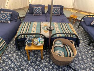 Peak Forest Stargazing Glamping - Peak Forest - 8