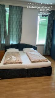Elegant Private rooms in Vienna - 4