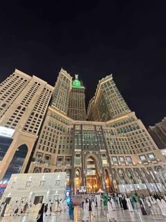 Apartment 9-Min Walk to Al Haram - 0