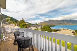 Fernhill Lookout - Remarkables & Lake Views - 1