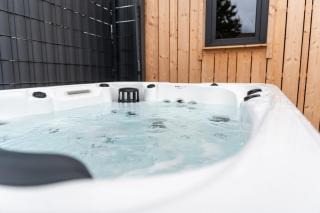Baya Lodges - Private Spa mit Whirlpool & Sauna - 8