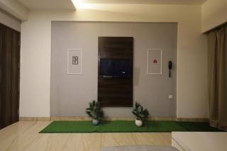 Morpankh Kutir elegant Krishna peacock themed have - 4