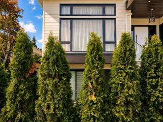 Brand New Spacious 2BR & Large Den Bright Suite, Laundry, 75" TV, Dishwasher, 4min to Bus Shops - 0