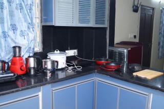 Comfort 3BHK AC Near Wipro Circle DLF US Consulate - 5