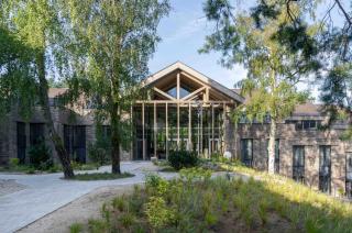 Pine Retreat by V&I - 9