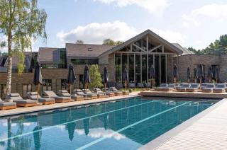 Pine Retreat by V&I - 0