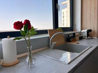 V'One - Cozy & Quiet Apartment - Free Parking - 3