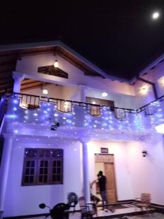 Lagoon Breeze House - 2