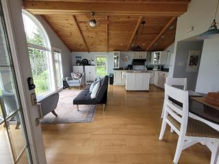 Cozy house with a great location and waterviews! - 1
