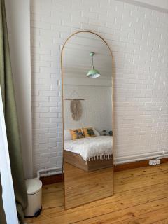 Modern Comfort in a Historic Setting - 9
