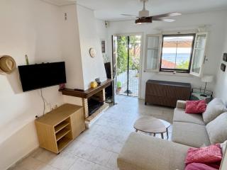 Endless Blue Maisonette - 8