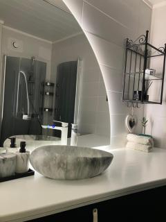 Alvooria Living - 1