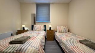 Glasgow central rare gem! New to the market! - 0
