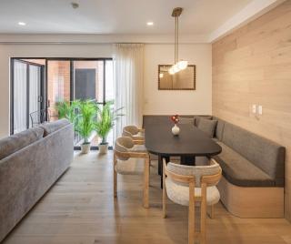 Radiant 2BR 2BA, AC, Pool, Jacuzzi, Gym & Roof Garden - 4