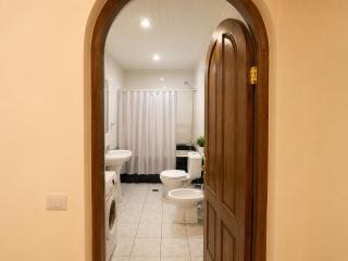 Sunshine Boutique Hostel - 2