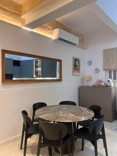 Stone&Style - Luxury Sliema Townhouse - 4