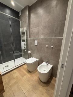Zaro Suites Apartments - 5