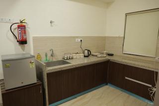 Vrindavriksh cozy artsy stay with balcony view - 5