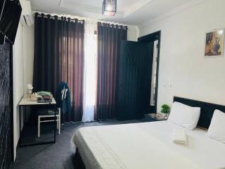Bek House - 2