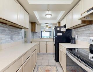 Beachfront condo with Gulf views pool & private balcony - near Navarre Pier - 1