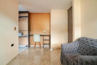Downtown Apartment, Sierra Nevada 3 - 6