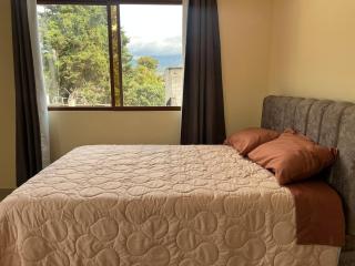 Downtown Apartment, Sierra Nevada 3 - 5