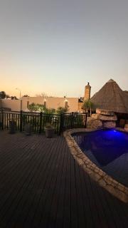 Host hub guest house Glen marais - 6