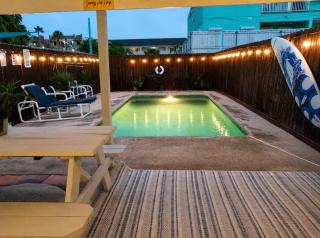Sparky’s Pool House | Private 2 Levels | BBQ | SPI - 3
