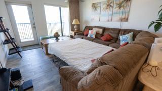 Beachfront 2BR, 5th Floor Views, Walkable SPI - 6