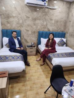 Hotel Neelam in- 3 Minute From New Delhi Station And Connaught Place - 7