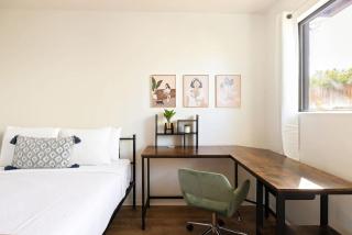 Midtown Retreat-Pet Friendly - 4
