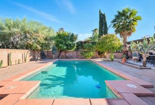 Southwest Gem-Pool & Mountain Views - 4