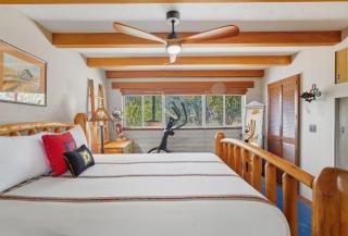 Southwest Gem-Pool & Mountain Views - 1