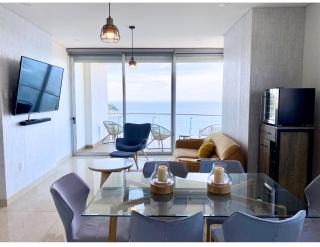 Front Beach Luxury Condo in Camino al Mar - 0
