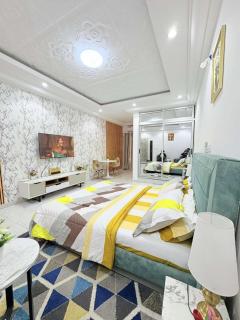 Chez Marie Divine - 9