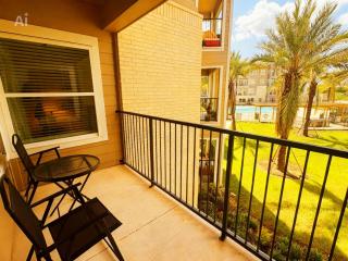 Modern Pool View 2BR Workspace Fast WiFi - 1