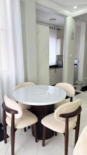 Modern and Cozy 1BR Kampala, Fast Wi-Fi and Secure - 1