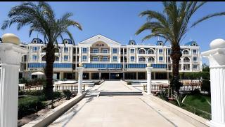 Hurghada Hub 2BR Pool View Apartment & Aqua Park - 7
