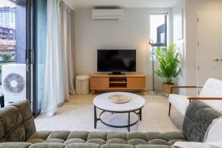 Luxe Central City 2 bedrooms plus Carpark - 9