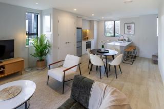 Luxe Central City 2 bedrooms plus Carpark - 7