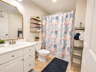 Spacious Studio by the Woods - 4