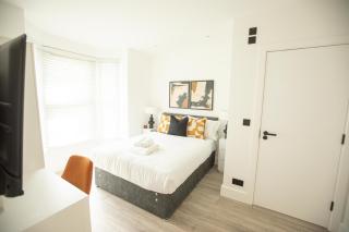 Central Stratford Ensuite Double Rooms with private kitchen - 2