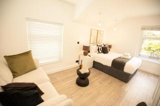 Central Stratford Ensuite Double Rooms with private kitchen - 4