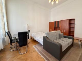 E13 Apartment - close to New York Palace - 3