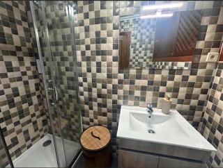 Charming Casa Azul - Stay in Historic Chaves - 2