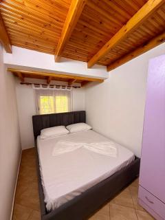 Green Door House - Vlorë - 4