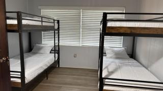 Anna Maria Island 4BR 2BA BBQ Mini Golf Sleep 16 - 3